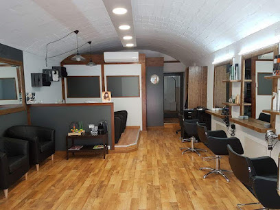 Dos Stils | Peluquería en La Bisbal de Empordà / Girona