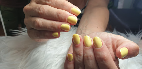 Marta Janer Estética | Peluquería en Calella / 