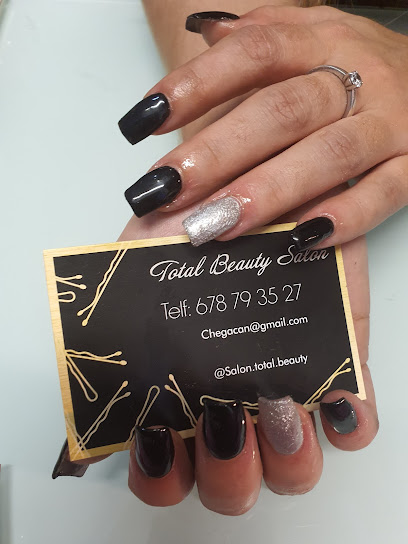 Total Beauty Salon | Peluqueria en Tías / Las Palmas