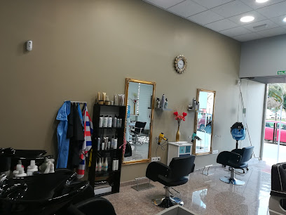 MARTHA CABRERA PELUQUERIA UNISEX | Peluquería en Pilar de la Horadada / Alicante
