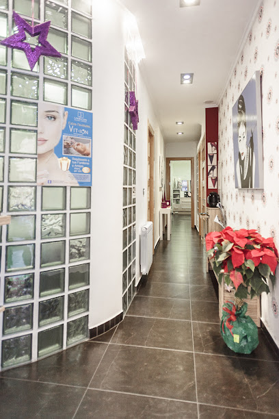 Rosana Selfa Estética | Peluquería en Gandia / 