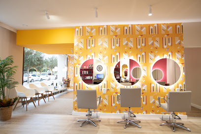 Oh my Cut! Maestro José Garberí Serrano | Peluquería en Alicante / Alicante