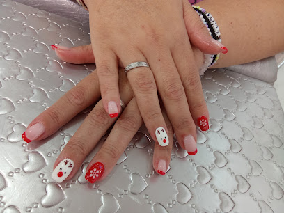 Leina uñas Estética | Centro de Estética en Getafe