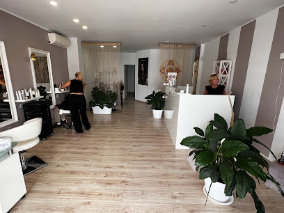 TOUCHĖ Hair & Beauty | Peluqueria en Arona / Tenerife