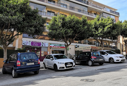 Cenesel | Peluquería en Torremolinos / 