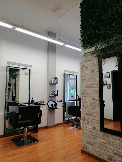 Look my Cut | Peluqueria en Blanes / Girona