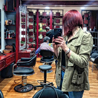 Antonio Peluquero | Peluqueria en Monzón / Huesca