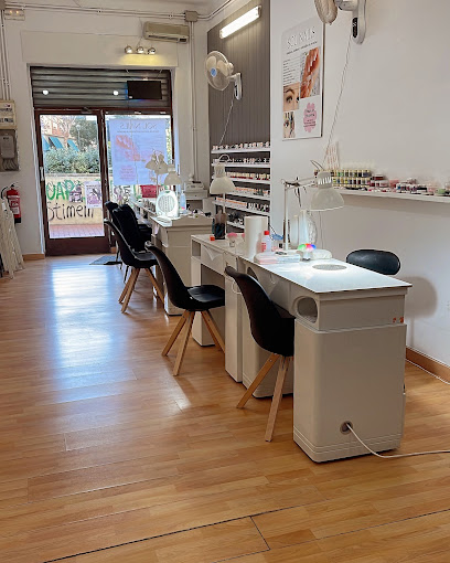 Sol Nails | Salón de Manicura y Uñas en Sabadell / 