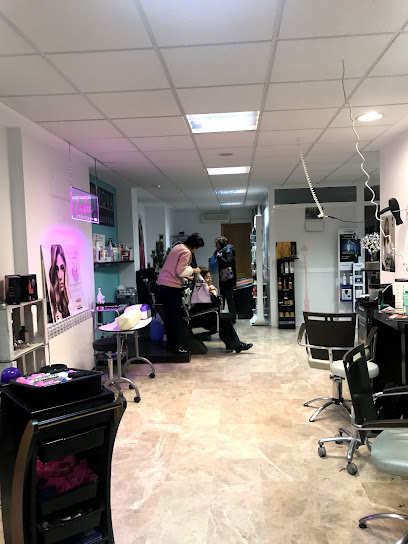 Innova Peluqueria Teruel | Peluqueria en Teruel / Teruel