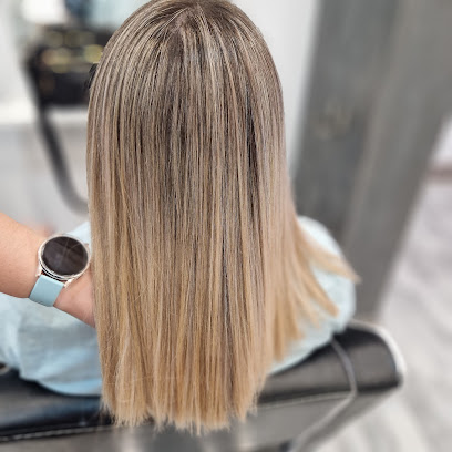 Merche Prieto Salon de Belleza | Peluquería en Loja / Granada