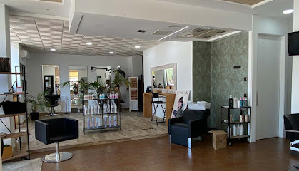 Peluquería Kabelo Belleza | Peluqueria en Bormujos / Sevilla