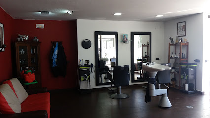 Salón de Belleza Moren@s | Peluqueria en Estación de Cártama / Málaga