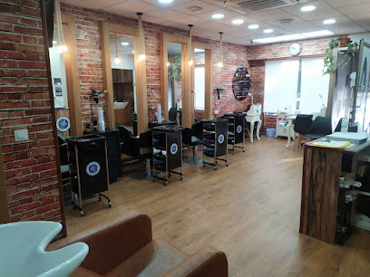 Mayte Garrido | Peluquería en Sevilla / 