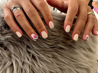 Dopazo Nails | Salón de Uñas y Manicura en Candas