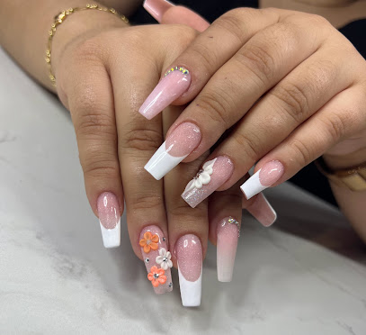 Nails Angielka | Salón de Manicura y Uñas en Leganés / 