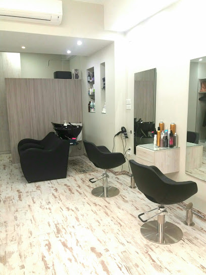 Perruqueria Neus | Peluquería en Badalona / Barcelona