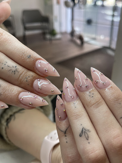 Urban Beauty | Salón de Manicura y Uñas en Castelldefels / 