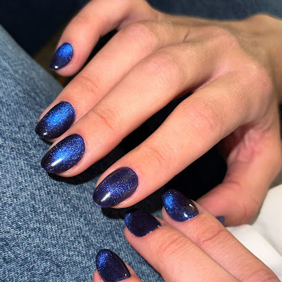 Emma Nails | Salón de Uñas y Manicura en Villamayor