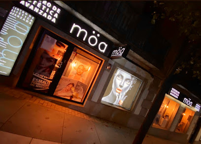 Moa | Peluquería en Cáceres / 