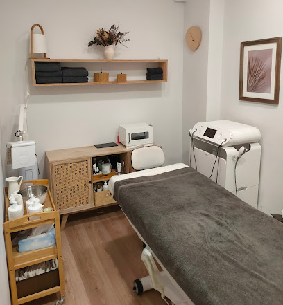 Shibumi Espacio de Belleza | Peluquería en Valladolid / 