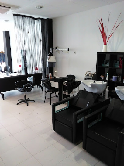 Perruqueria Isa Mena | Peluquería en Malgrat de Mar / Barcelona