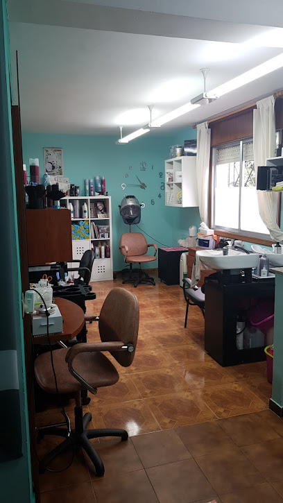 Peluquería CrisMa | Peluqueria en Madriñán / Pontevedra