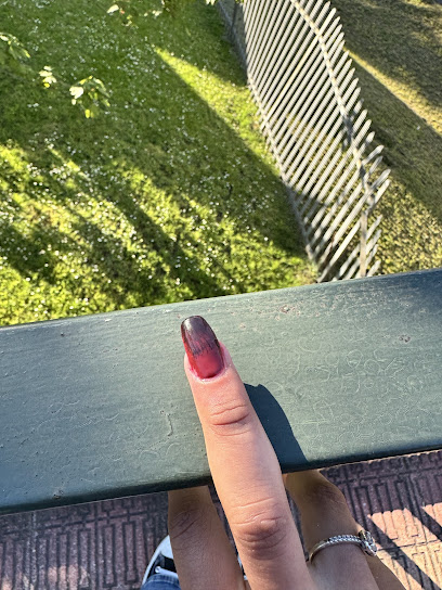 Mi·su Nails | Salón de Uñas y Manicura en Baracaldo