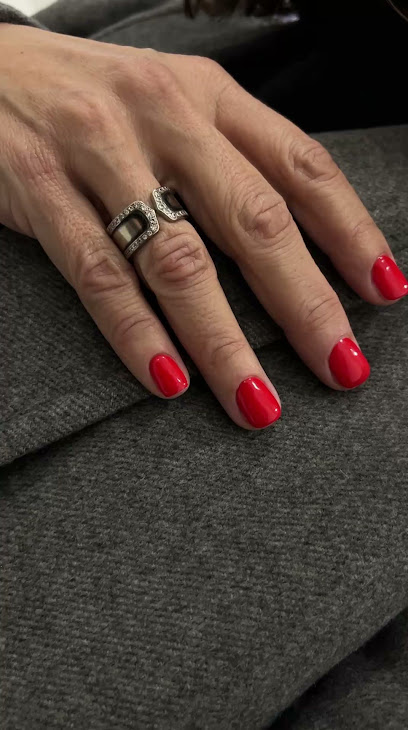 Musa Salón | Salón de Manicura y Uñas en Madrid / 
