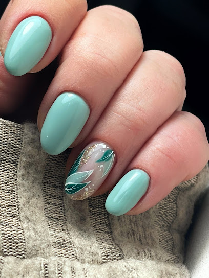 Ester Nails art | Salón de Uñas y Manicura en Lucena