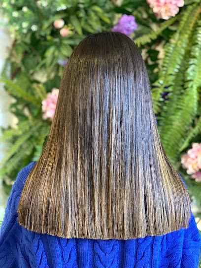 Eli | Peluqueria en Burgo / La Coruña
