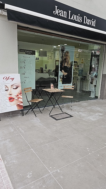 Yosy | Uñas y Estética | Salón de Uñas y Manicura en Son Caliu