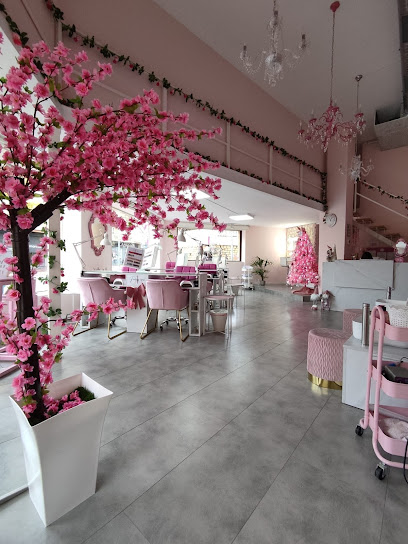 Fantasy Uñas | Salón de Manicura y Uñas en Úbeda / 