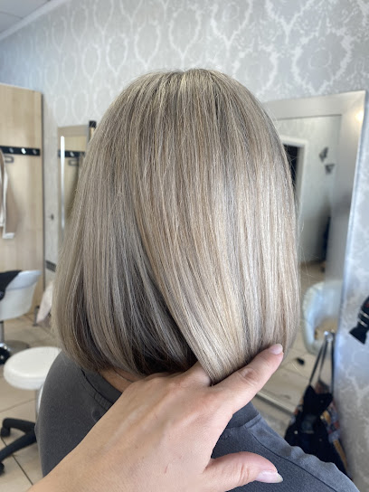 Miriam salón unisex | Peluquería en Fuengirola / Málaga