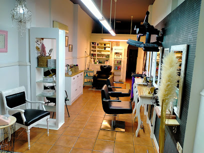 Sahori estilistas | Peluquería en Almería / Almería