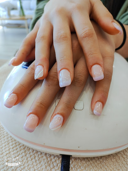Sola Nails Studio | Salón de Uñas y Manicura en Majadahonda