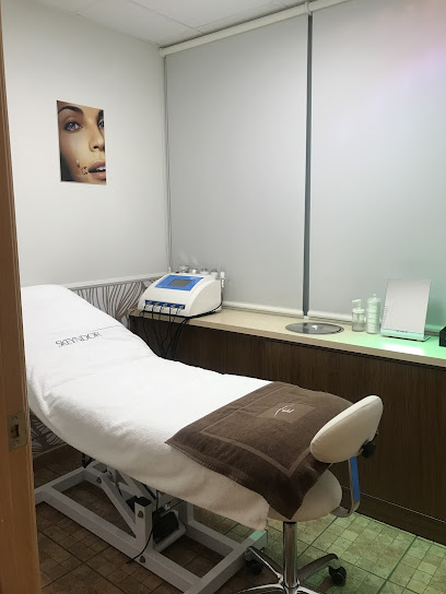 Cobo Esteticistas | Peluquería en Torrent / 