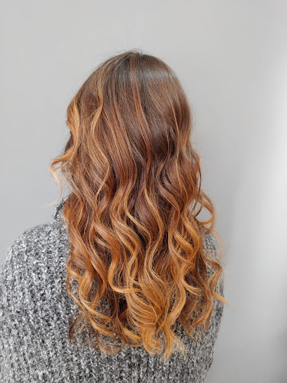 Tint & Co Beauty Salon | Peluqueria en Lleida / Lleida