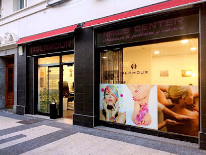 Glamour Nails center | Salón de Manicura y Uñas en Vitoria-Gasteiz / 