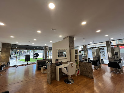 Tribu Estilistas | Peluqueria en Salamanca / Salamanca