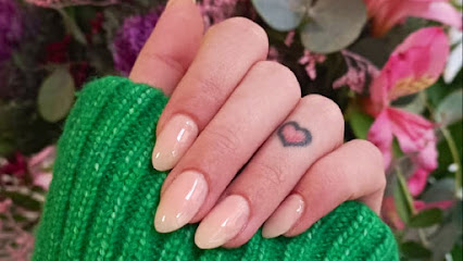 Sweet Indigo Nails | Salón de Manicura y Uñas en Ponferrada / 