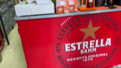 POLIESTETIC | Peluquería en El Vendrell / 