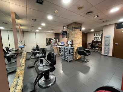 Matés Perruqueria | Peluqueria en La Bisbal de Empordà / Girona