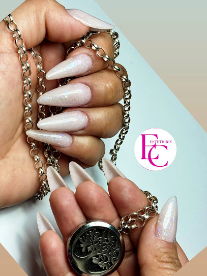 Esteticris | Peluquería en Tudela / 