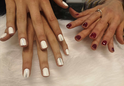 VERONICA Estética | Peluquería en Baracaldo / 