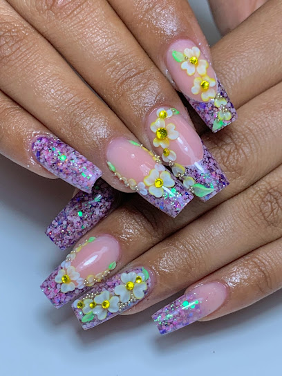 Luxury Nail Bar | Salón de Manicura y Uñas en L
