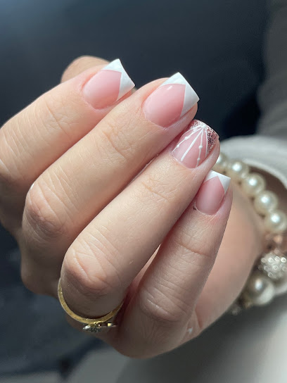 Ojala Nails | Salón de Uñas y Manicura en Madrid