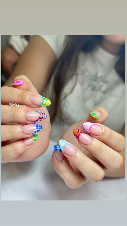 K&T Nails | Salón de Manicura y Uñas en Granollers / 