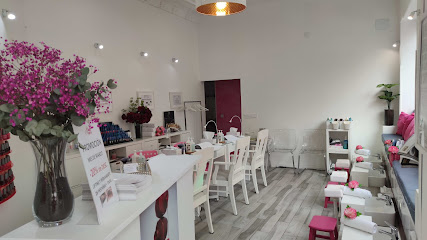 Nails Angela | Salón de Uñas y Manicura en Madrid