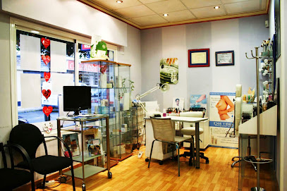 Lindos | Peluquería en Benalmadena / 