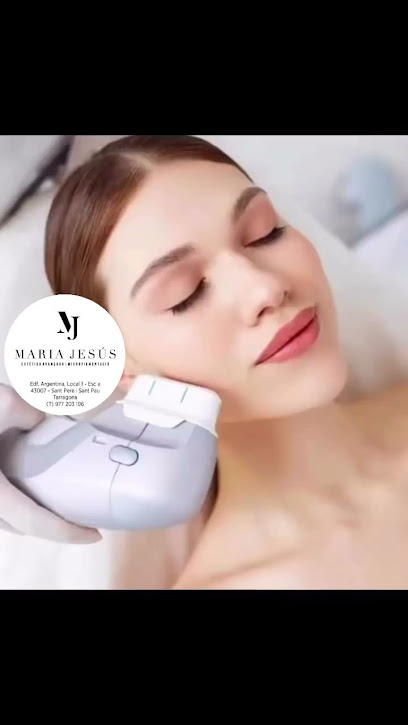 Maria Jesus | Peluquería en Tarragona / 